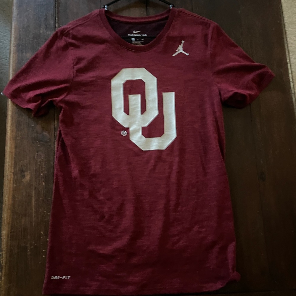 Oklahoma Jordan Brand Tee Small
